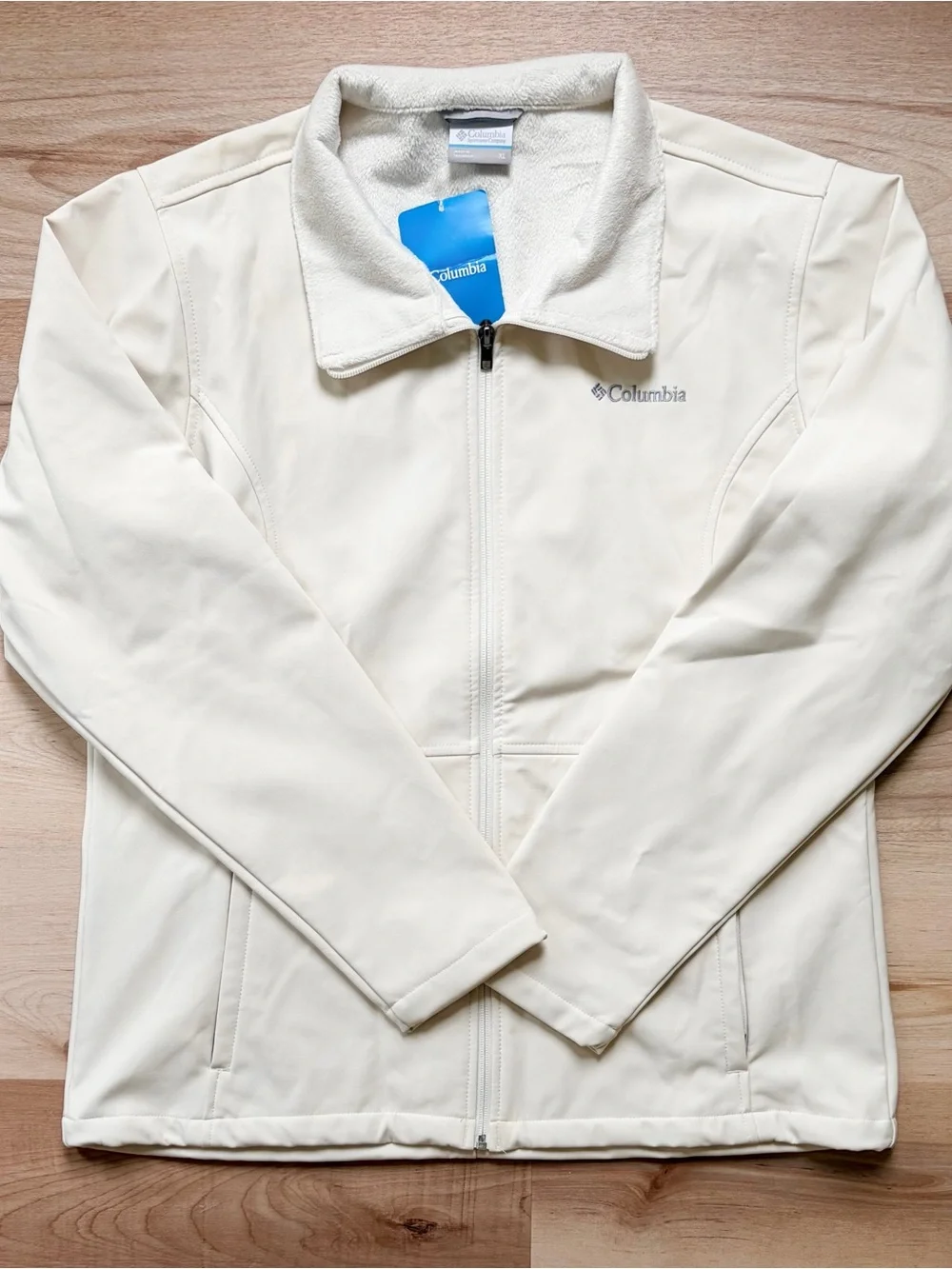 NWT Columbia Women’s  Herald Square Cream White Softshell Jacket Size XL